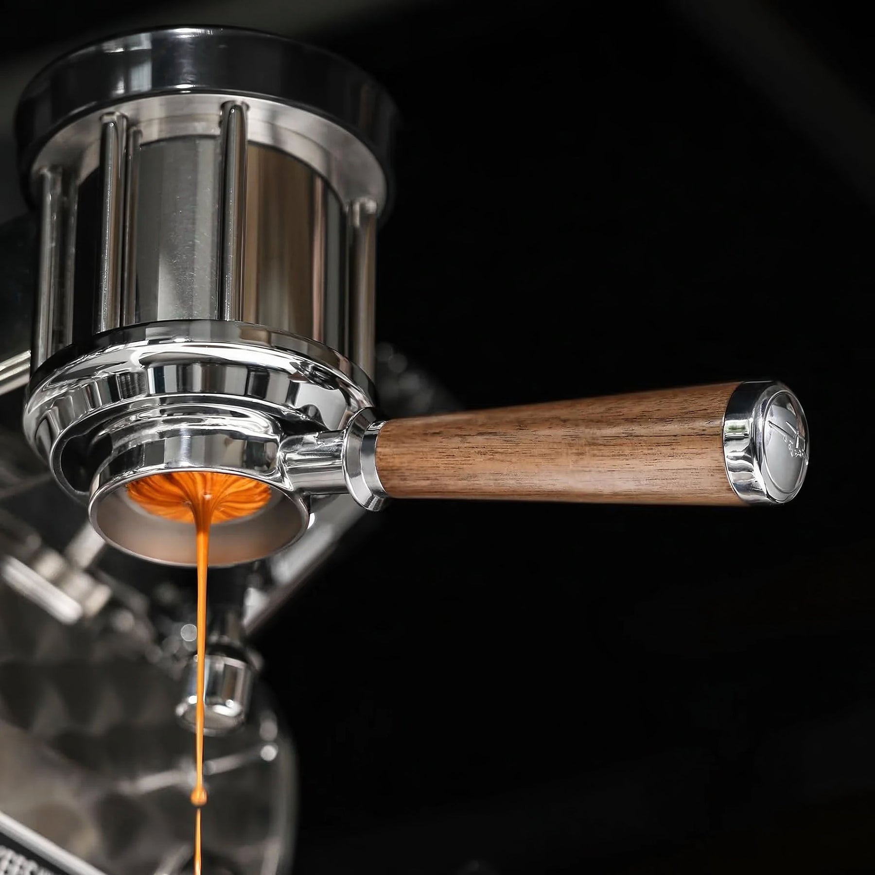 MHW-3BOMBER Walnut Bottomless Portafilter, E61 / La Marzocco