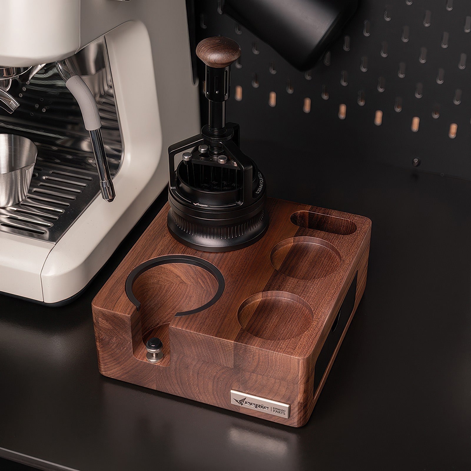 Walnut Tamping Station, Expandable