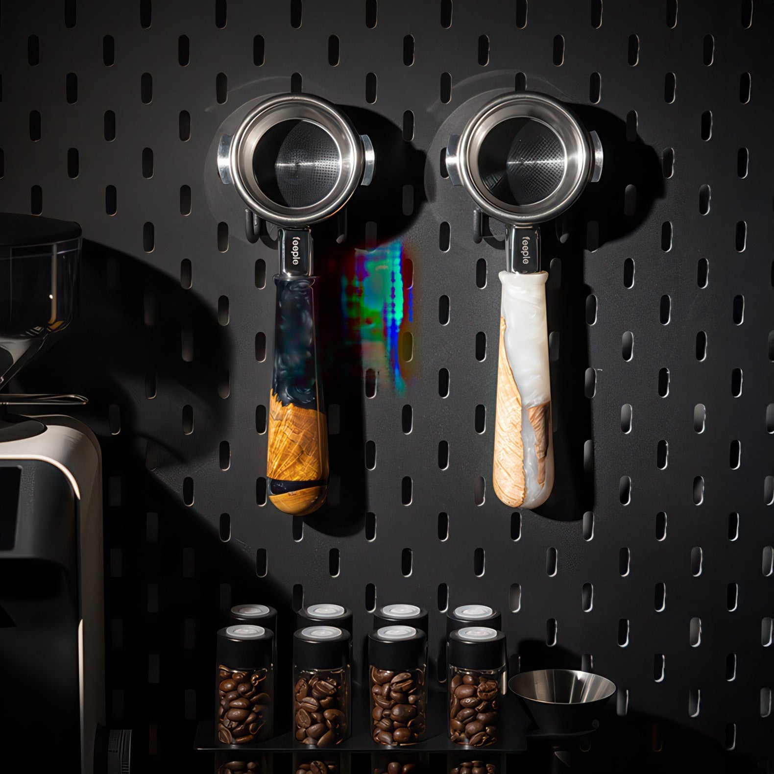 Bottomless Portafilter, Walnut and Resin Handle