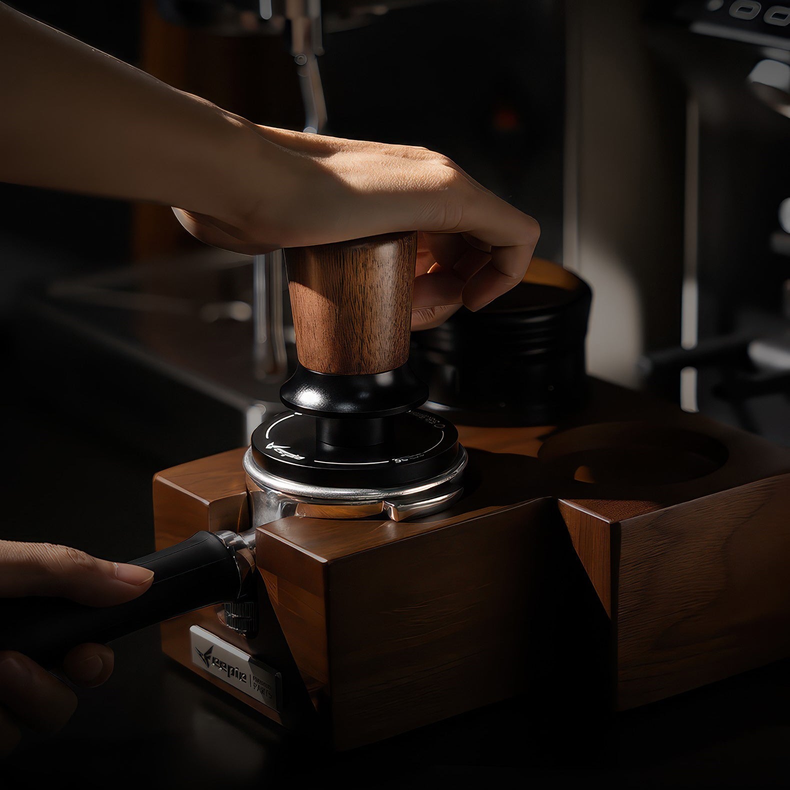 Walnut Constant Force Tamper